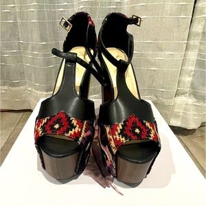 JS- Danny size 8M 5 1/2 in Heels